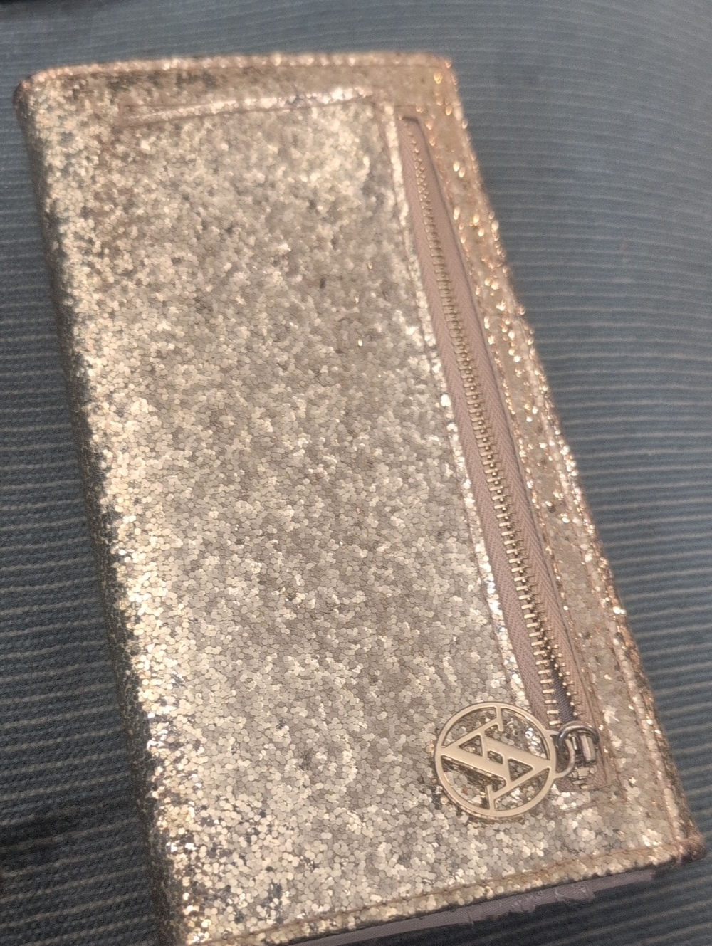 Adrienne Vittadini Glitter Wallet Clutch Gold Sparkle - Picture 3 of 5